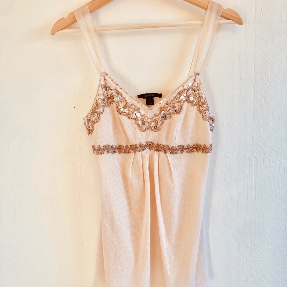 Beaded golden top